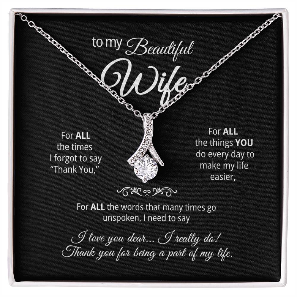 Alluring Beauty Pendant Necklace for your Wife