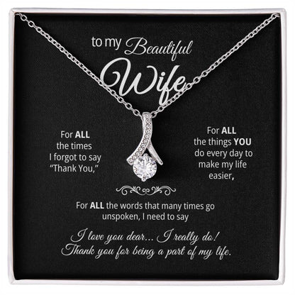 Alluring Beauty Pendant Necklace for your Wife